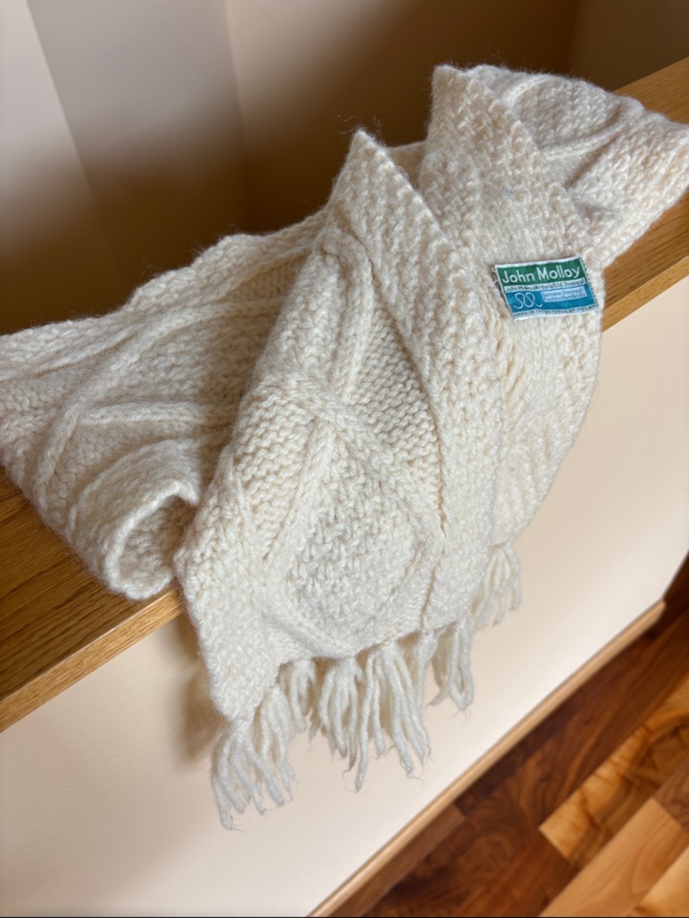 Vintage JOHN MOLLOY 100% wool Irish Donegal fisherman handknit scarf, cream